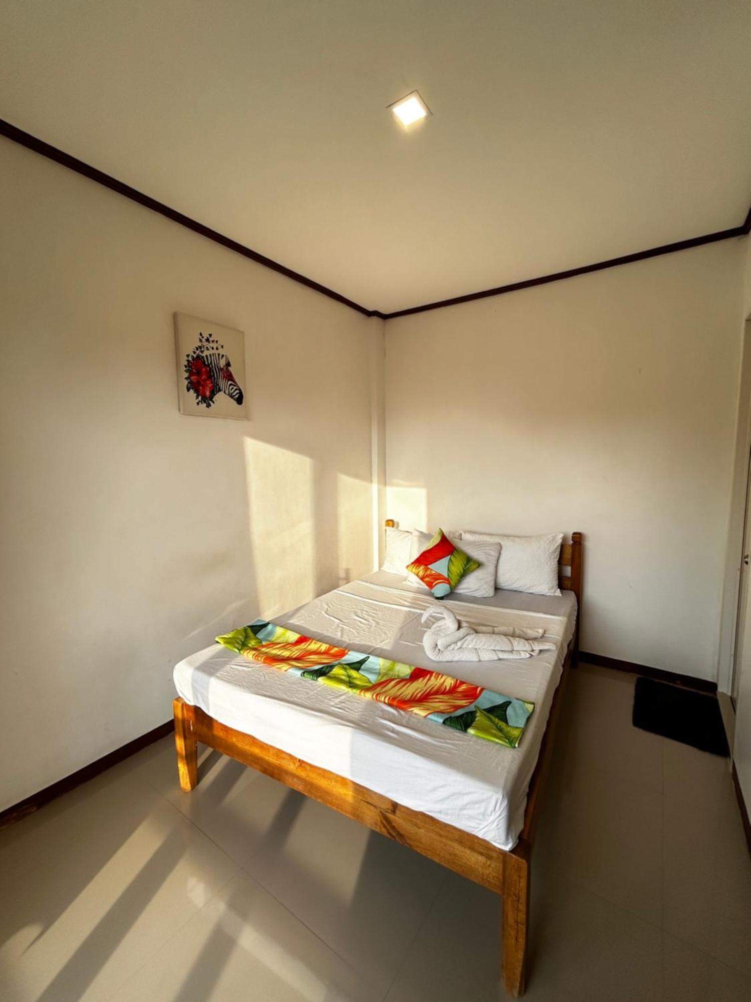 Brenmariel Tourist Inn El Nido Zewnętrze zdjęcie